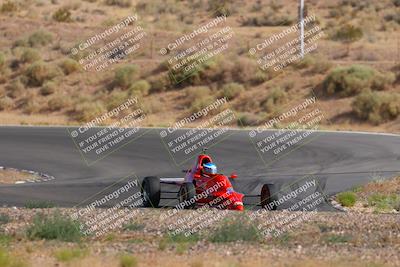 media/Jun-01-2025-CalClub SCCA (Sun) [[eae223c5dd]]/Group 3/Qualifying/